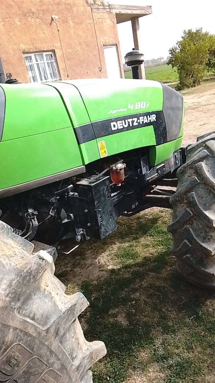 السلام عليكم مكينه للبيع يطالي موجود بيه قطع مال كاز تحويل موجود كامل مكمل موديل 2024السعر 24مليون التصال على هاذى الرقم *********** المو شراي لايتصل على هاذى الرقم
