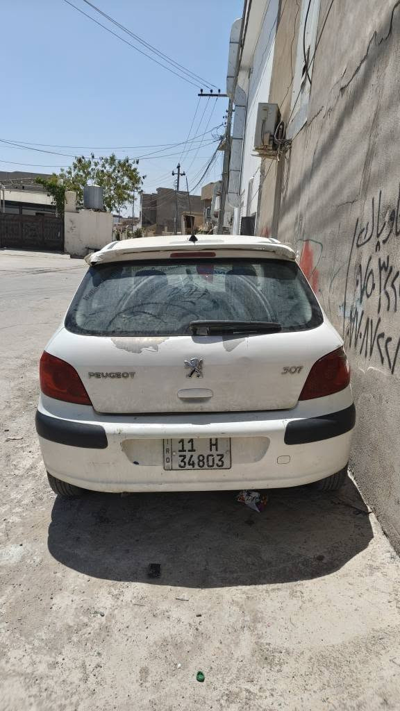 بیجو 307 
مودیل 2006
 بە شەرتی تەحویل و بە ناوکردن 
رەقەم بەغداد ئینگلیزیە سەنەویە و ڕەقەمی تازەیە
بێ سەر ئێشە سەیارەکە مەسرەفی ئەوێ
سعری 40 کەمێک مەجال
. 

سيارة بشرط تحويل
 رقم بغداد انجليزي رقم و سنوية جديد 
سعر 40 شویة بي مجال 
اخوية لا تعب رأسي سیارة يرادلة مصرف 
 *********** 
 *********** كركوك, العراق
