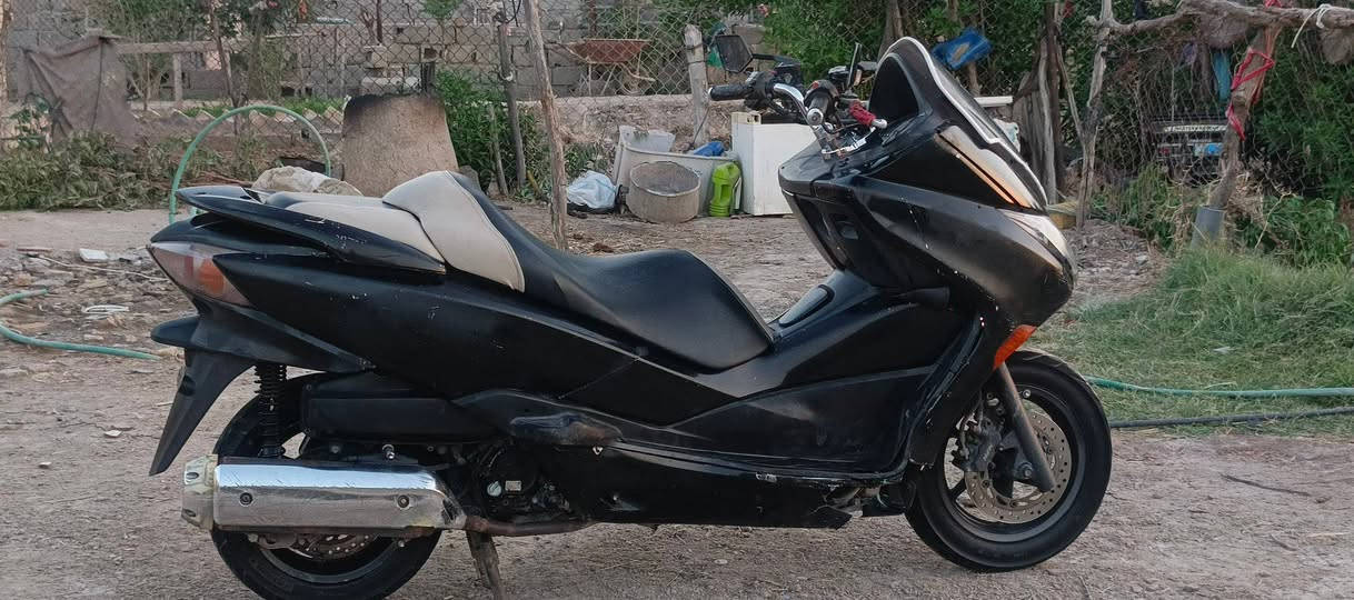 فورزه 010 جهازه بكل وقت لايت زنون دراجه  دبلات محرك ناعم سعر 750 مكاني ناصريه قضاء الدوايه ***********
