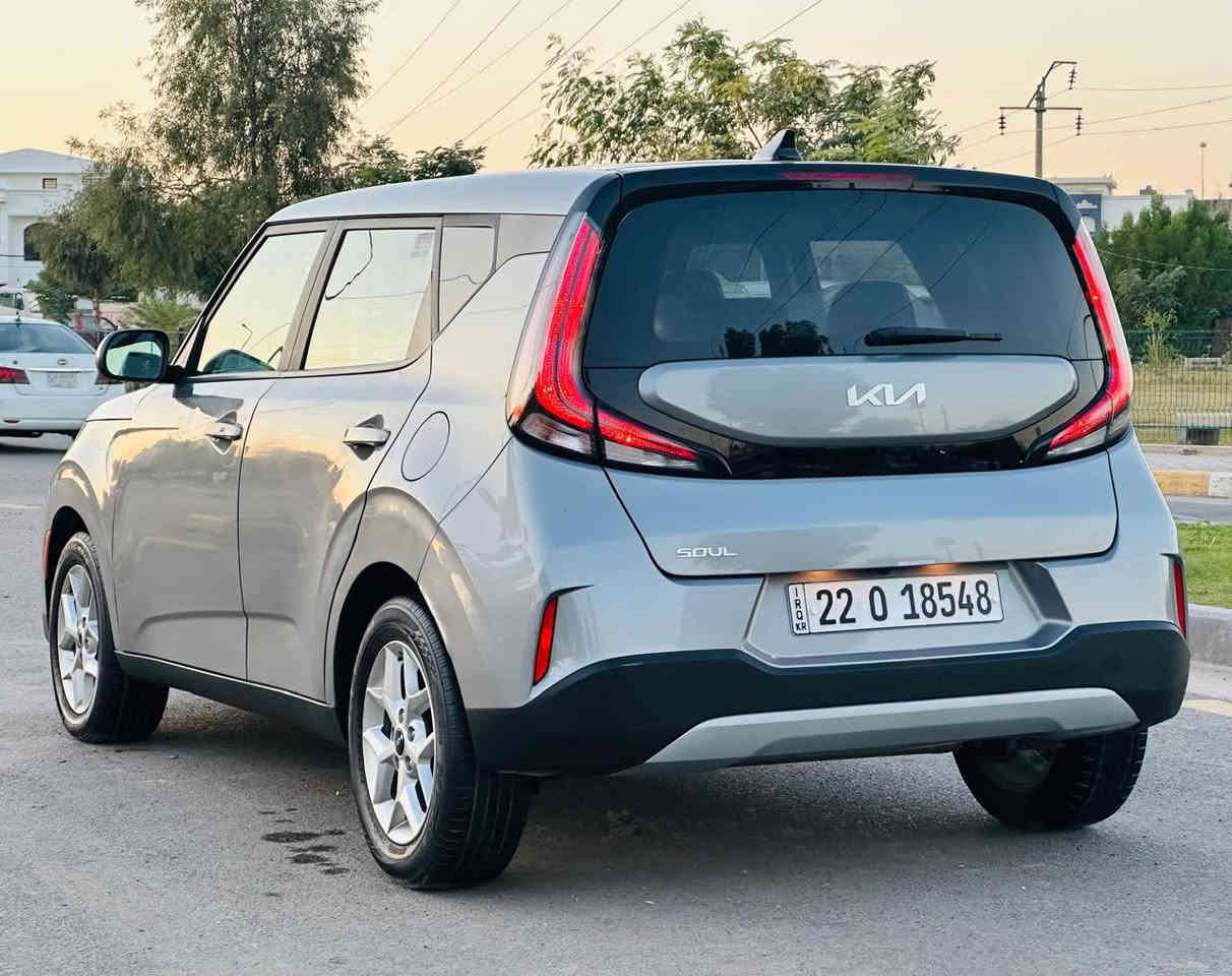 السلام عليكم ( كيا صول وارد امريكي 2023 محرك 2000 دوش
بجم مكفول كبس

دخول جديد مرقمة اربيل هزة وفحص وترقيم كلة جديد 

ضرر السيارة : بابين و بجاملغ

مواصفات :

 بصمه تشغيل . بصمة ابواب  

كرسي السائق كهرباء

تشغيل عن بعد

تبريد لمس شاشة منفصل حار بارد

شاشه كبيره دعم كار بلي 

رادارات امامي خلفي جانبي ونقطة عمياء

توقف ذاتي أمامي خلفي

قياده ذاتيه/تحديد مسار السياره

مثبت سرعه كروز 

محرك 2000/دوش

شحن واير لس مخرج USB + تايب سي 

انضمه قيادة عادي+سبورت

شاشة دجيتل وباسقي المواصفات المعروفة 

العنوان : بغداد / الكرخ

للاستفسار *********** ومتوفر بي واتساب
