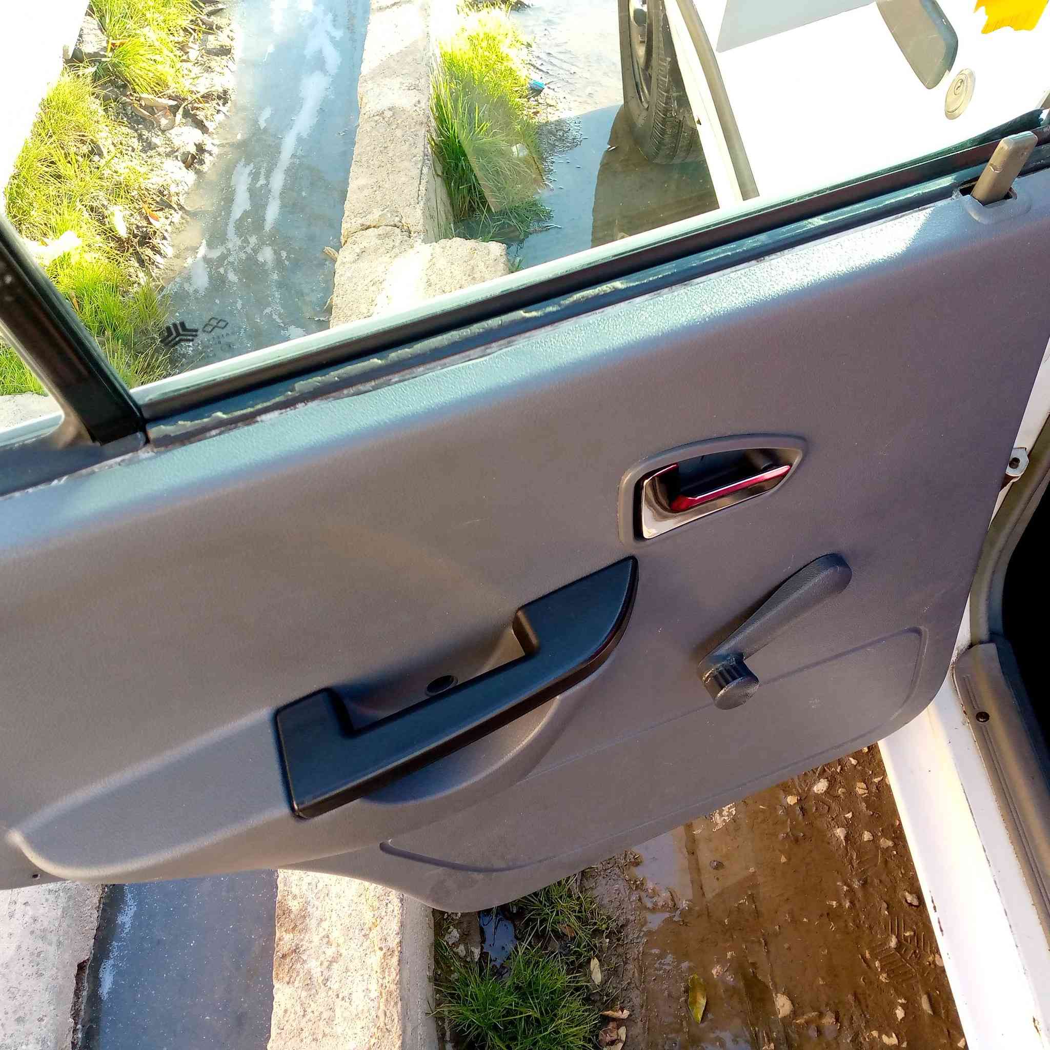 السلام عليكم سايبا للبيع رقم نينوى موديل ٢٠١١ سيارة نظيفة سيارة بلادي بدون ضرر شواصي شركة السعر ٢٨ وبيها مجال الاستفسار ***********   ***********
