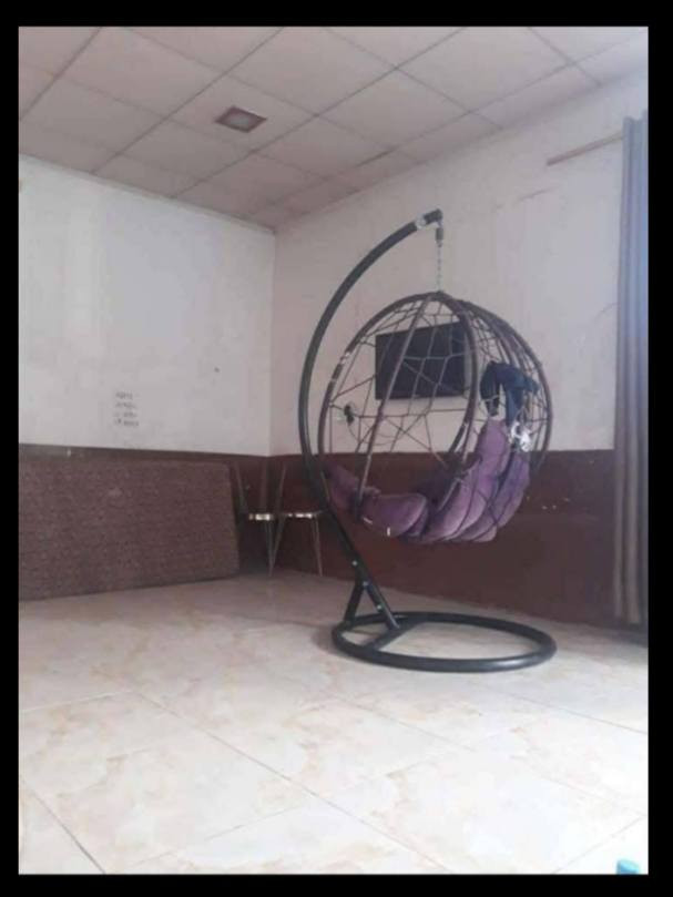 🏡 مشتمل طابق واحد للبيع في خانقين – ملك شاه ✨
📄 جنس العقار: زراعي
🏗️ البناء: أرضية سراميك + سقف ثانوي
📍 الموقع: نقطة دالة، بالقرب من حسينية الإمام الرضا
⭐ موقع مناسب وهادئ قريب من الخدمات
💰 السعر: 10 مليون 
🔄 متوفر للبيع أو مراوسة (حسب القناعة)
🏠 تفاصيل الدار:
🔹 المساحه (م80)
🛏️ غرفة نوم
🛋️ استقبال
🍳 مطبخ
🚿 صحيات
📞 للتواصل: (***********) وتــساب
