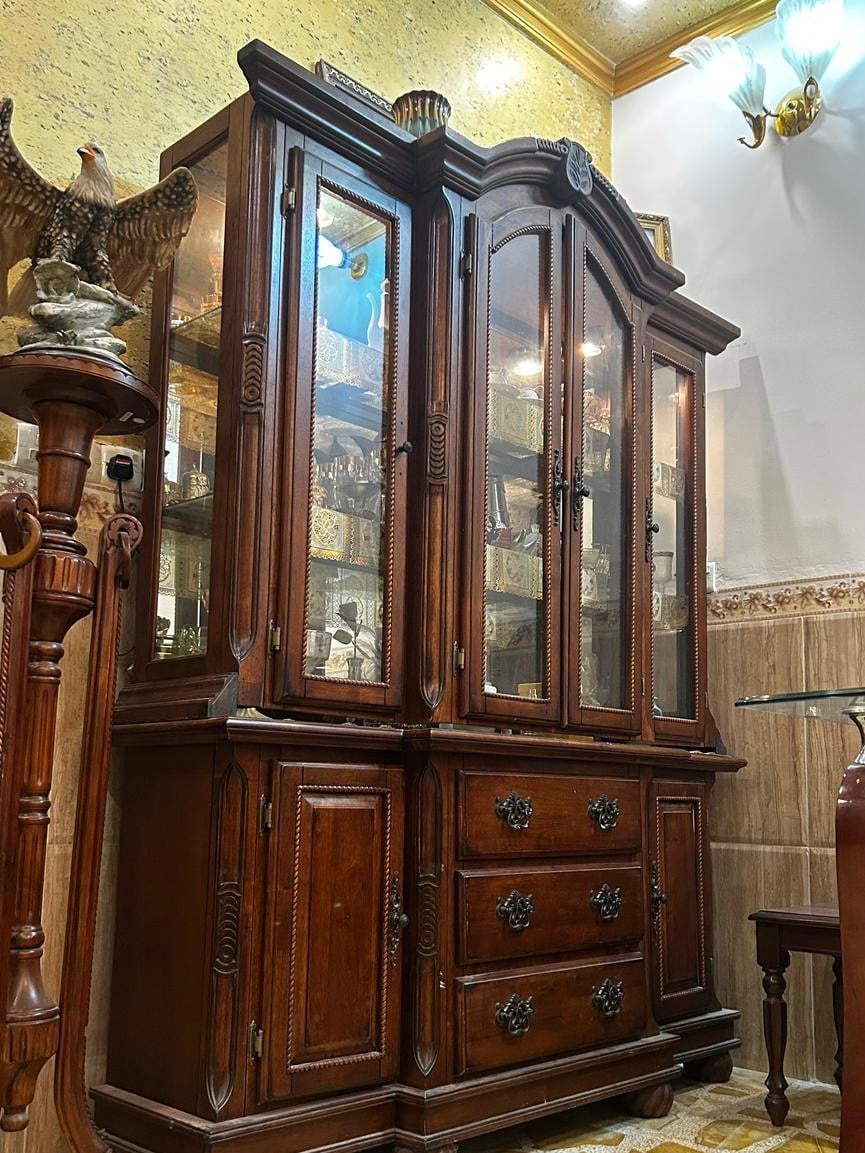 السلام عليكم للبيع بوڤية بدون الاغراض الي بداخلها للاستفسار التواصل واتساب هذا الرقم *********** مكاني نجف
 
البوڤية
الطول: 206
العرض: 166
