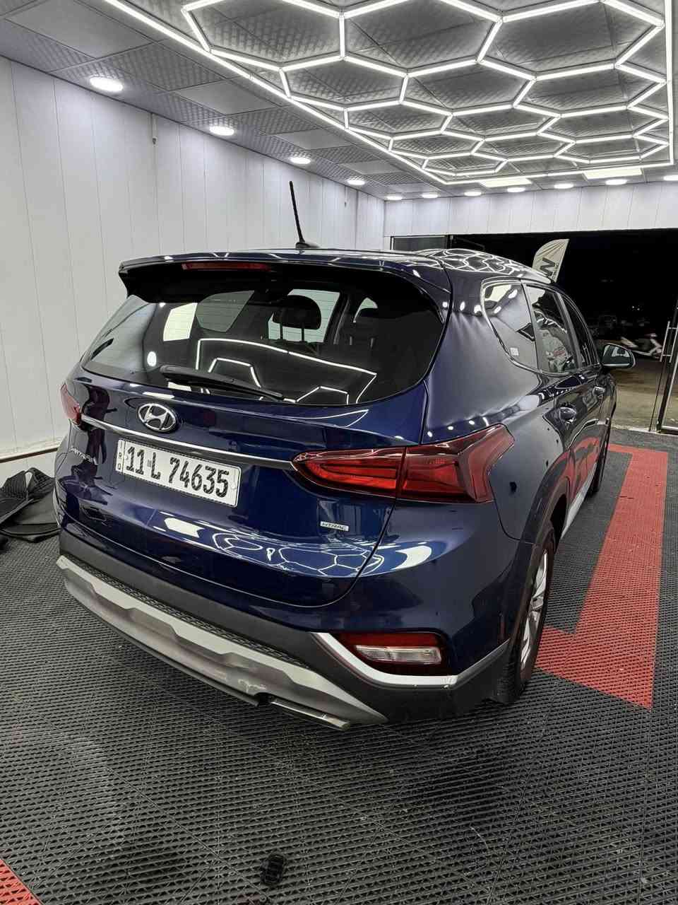 السلام عليكم
سنتافيا موديل 2019 رقم بغداد الجديد
السيارة وارد امريكي
محرك 2500gdi تنفس طبيعي مو تيربو
المواصفات:
كامرة دوارة
رادار جانبي مع نقط عمياء
رادار امامي خلفي
اوتو هولد
هاند بريك بصمة
مودات قيادة 3 وضعيات سبورت نورمل سمارت
تبريد قطعتين 
- مكان السيارة بغداد زيونه
-السعر 178 ورقة 
وهذا رقم تلفوني للاستفسار اكثر ***********
صور الحادث مرفقة بالمنشور…
