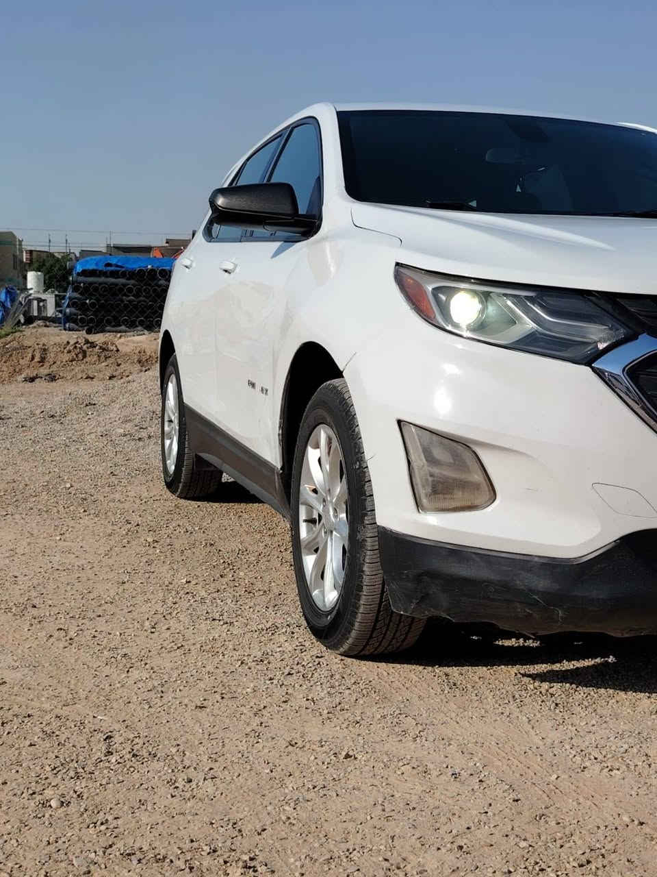 كوينكس ١٨
محرك ١٥٠٠ تيربو ماشيه ١٢٤ الف 
بيها قطعه وحده بارد
تايرات جدد حداديه جديدة
سياره خير من الله سعر ١٣٣
مكاني ديوانيه
واتساب ***********
