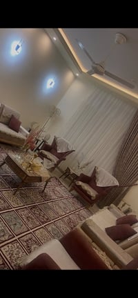 تخم ١٠ مقاعد • تركي جديد • مفارش مجانية