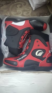 محابس • مقاسات ٤٥/٤٤/٤٣ • للبيع