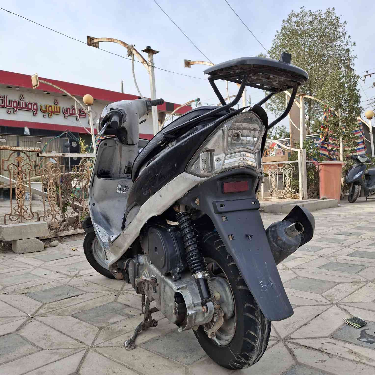 دراجه ماكس منغولي شغال كلشي بيها سلف هندر كهربائيات بوشه 55 والدراجه نضيفة سعر 575  وبيها مجال ناصرية, ذي قار


**إذا كنت صاحب هذا الإعلان وتريد حذفه لأي سبب، رجاءا أرسل رسالة إلى الدعم الفني**