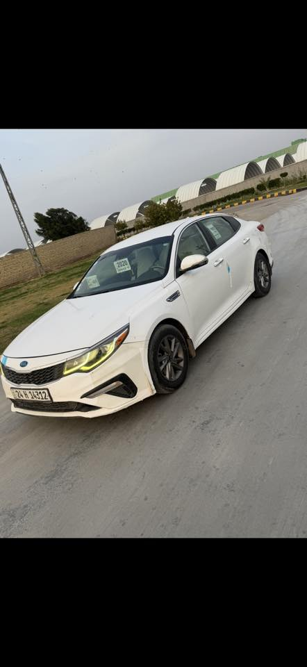 السلام عليكم
اوبتمه امريكي للبيع موديل 2019
السياره جاهزه من كلشي تخم تاير جديد كهربائت شغاله تبريد شغال 
رقم دولي هزه ماصاقطه 
تريد تحويل تريد وكاله 
الساره بيه قطعتين  صبغ 
مكان السياره بابل الهاشميه 
سعر 130 وبيه مجال 
***********
