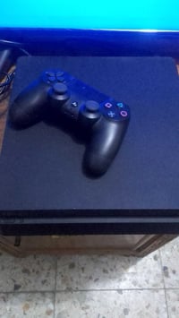 بلايستيشن ٤ • مهكر • أكثر من ١٠ لعبات