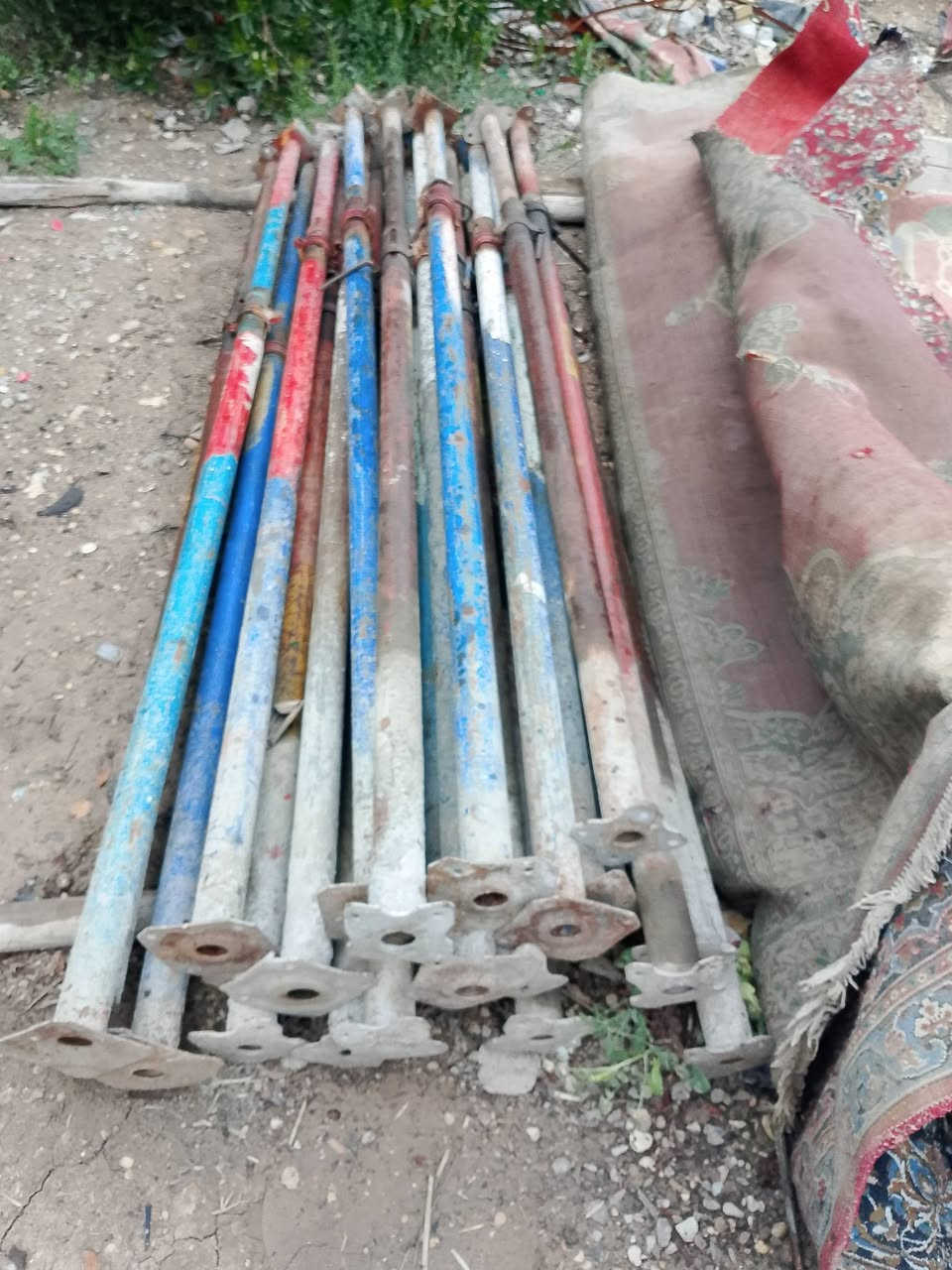 خشب للبيع مكان صويره ***********
