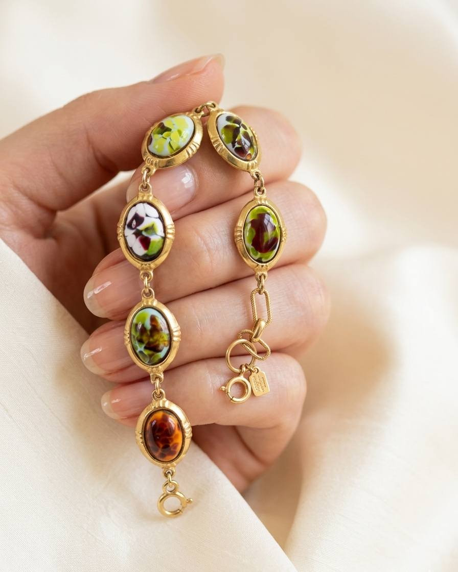 السلام عليكم
التواصل خاص لطفاً


**إذا كنت صاحب هذا الإعلان وتريد حذفه لأي سبب، رجاءا أرسل رسالة إلى الدعم الفني**