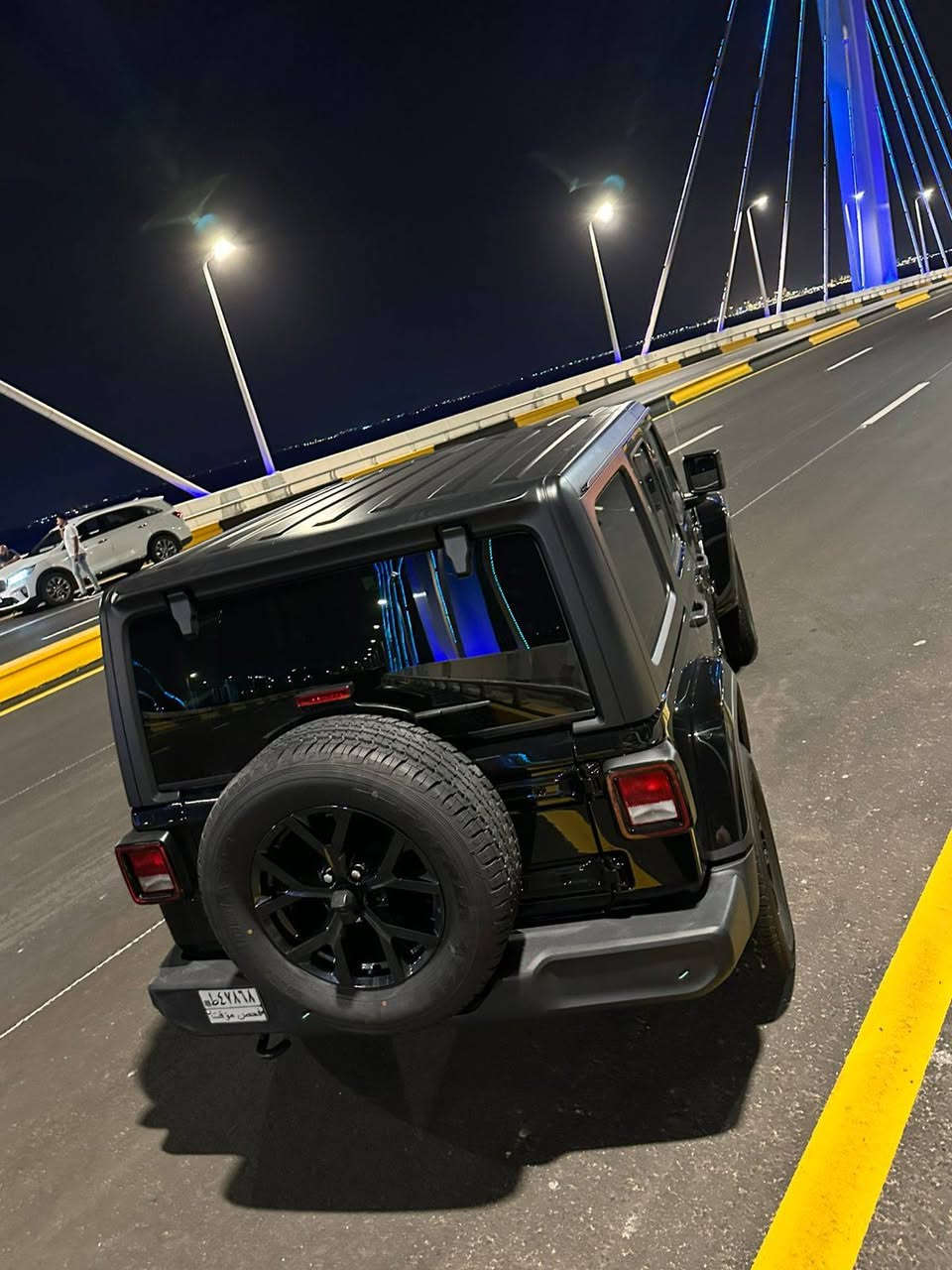 جيب رانكلر مديل 23 دخول جديد  رقم بغداد باسمي و ارد أمريكي فقط بنيد ابدل اصلي بدون صبغ تبريد ابلادي محرك 6 سلندر بانزين المرغوب السياره جديده حته دهنه مال امريكه مناقصها برغي مكاني البصره المطيحه سعرها280ماشيه 20 الف ميل بعده جديده ومناقصه شي رقم الهاتف *********** البصرة, العراق
