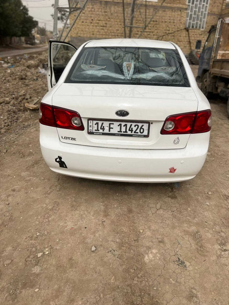 سلام عليكم سياره اوبتيماا مديل 8
وارد كوري خط واحد سياره كل قطعه تبدل مابيه سياره 

ضربته بس جنطه ماعبره للصندوق فقط اصبع واني صابغه عام للجماليه سيااره باسمي  سعره 95 ‏‪

وهذه رقمي مامتوجد عل فيس ‏‪0789 373 7099‬‏
