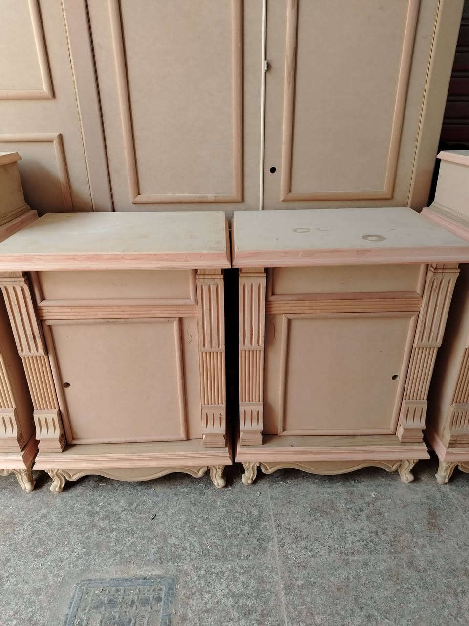 غرفه موديل فراشة الذهب تسكام عملنه في معرض هيام  من اجود انواع الخشب الصاج تاخذها ترحم النه  كوالتي جدأ عالي ضمان عشر سنواتت
الون تحبون صاجي او ابيض
ومستعدون لعمل كافة انواع الاثاث من تخم ديوان غرف نوم كنتور ميز مرايا جزامات با انواعها
الحجز ع واتساب او الاتصال مباشر 

والي حاب يشوف الشغل موجود داخل المعرض حاليا انواع متعدد
***********
