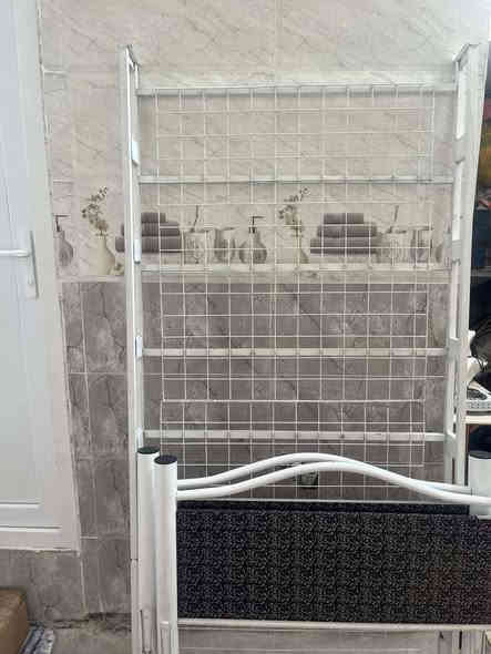 جربايه لعدد 2 مع دوشك السعر 100 بيه مجال عنوانه كركوك حي عسكري الرقم ***********
