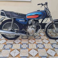 اربعه كير • بدون أوراق • مكاني