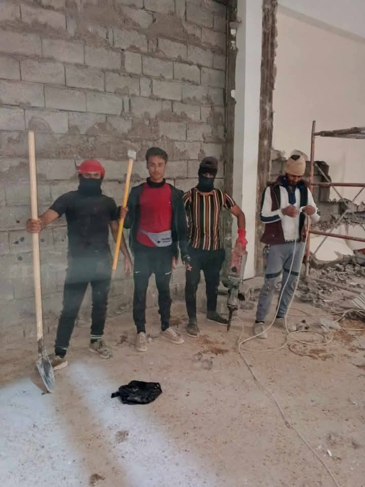 سلام عليكم  / يوجد كادر عمل جاهز  تصعيد مواد  / تنضيف بيوت  / تفليش  / تكشيط  / دفن نهري  / شقلنه ليل ونهار  / وماعليك بكلشي تاخذ شقل جاهز مني  / ومعداتنه جاهز وسياره تجيك للبيت ماعليك بس تصال على رقم/  ***********
