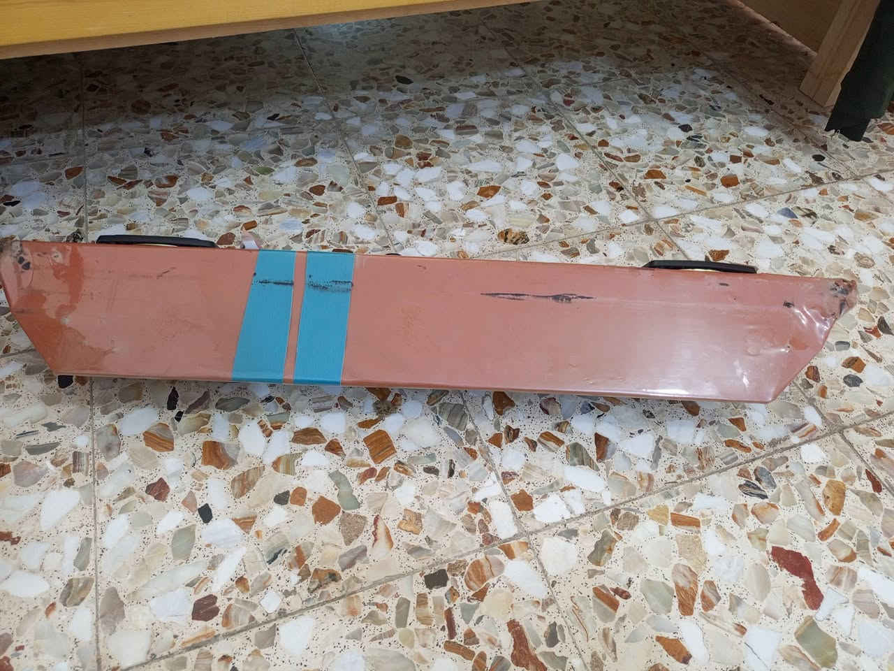 سلام عليكم عندي مسجل البيع نضيف رايده 20 وعندي الايتات ريدهن 25 مكاني بغداد حي البتول *********** بي وساب
