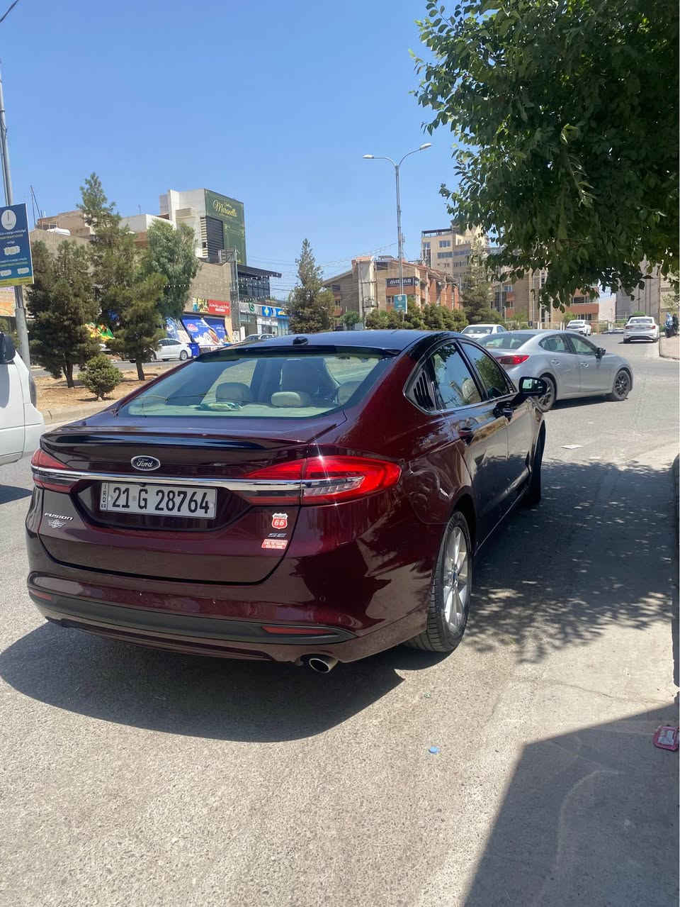 Ford fushin 2017
فورد فيوشن موديل ٢٠١٧ مواصفات SE مه كينه 2.5
مواصفاتي کامێرا حاسە شاشە گەورە کار پلەي کۆدي دەرگا ناو زەرد ٣ شاشە تەبريد مەرکەزي به سمه گير فؤليوم ٢ بەسمەي شەريکەي لەگەڵە  بريك به سمه  دوو كوشن كاره با لايت ليدوو عه ده سه پيشي به كاملي كراوه به تيتانيوم و تايەي تازە  بۆياخ ٢ پارچەو نيوي بۆياخ بێ ئايرباگ بێ ناو گرتن مەکينە گێڕ تەبريد هەمووي بەشەرت سەنەوي هەمووشتێکي تازەيە تا ٢٠٢٩ بەناوەي خۆمەوەيە تازە هايدرۆليکي گێڕي گۆڕاوە سعري 110  وەرەقە معاملە *********** السليمانية, العراق
