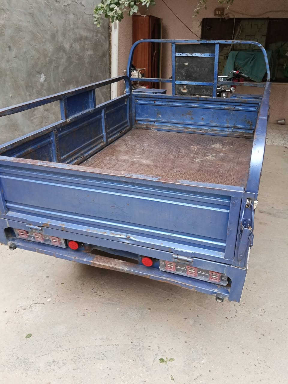 سلام عليكم ستوته جمره مديل 19 ستوته جاهزه كلشي مابي كهرباءيات كله جديده ضفيره جديده مكينه 20 ستوته نضيفه نضافه شوفت لعين لمو شراي لايجي وتعبني خل يطلع كبل ماناقصه شي كله شغله شاصي وركبه كفاله  سعر واحدو300 لا يجب واحد ويتعبني يسمع مني غير حجي


**إذا كنت صاحب هذا الإعلان وتريد حذفه لأي سبب، رجاءا أرسل رسالة إلى الدعم الفني**