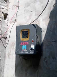 رافع قدرة ازل • ١٠٠٠٠ • يشغل ٣ سبلت