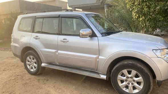 سلام عليكم باجيرو ٢٠٠٨ محرك ٦ سلندر سياره مكفوله بيه فقط صبغ بالجاملغ الأمامي جهت الراكب سياره بسم الله ماشاء الله حلو رزنه تايرات بعدهن جديدات الرقم بغداد سنويه ٢٠٢٦ مكان السياره تاجي بالمشاهده *********** سعر ١٢٨ اوبيه مجال حك الجيه
