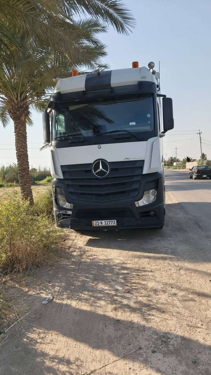 الالسلام عليكم سياره للبيع موديل16سياره خير من الله فول مواصفات كامره حساس رتايدر 5.. كور عالي حجم السياره18--43هيه وعربانته عربانه شمتز تخم تاير راس وعربانه 
اي ستفسار***********
