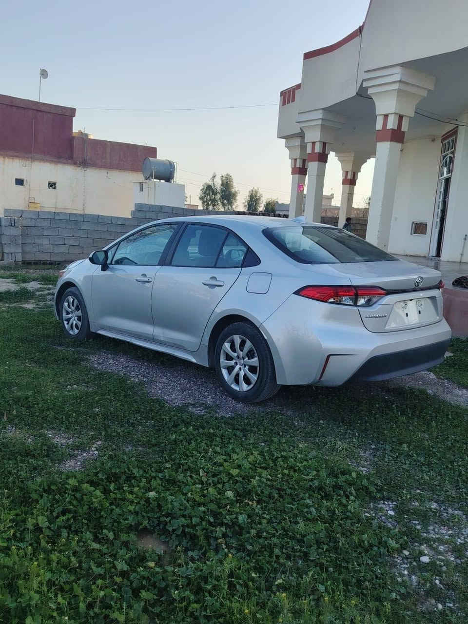 السلام عليكم 
للبيع 
كورلا موديل 2024 مواصفات LE منفيس ترقم شهداء نينوى والرقم يكلف 220 الف دينار 
ماشيه 37 الف ميل 
بيها بونيد مبدل فقط 
بدون دواخل 
رقم الشاصي مرفق بالمنشور 
السعر 146 وبيها مجال 
عنوان السياره ناحيه الزاب قريه اصبيح تحتاني 
للاستفسار الاتصال على الرقم التالي 
‏‪0780 590 2663‬‏
