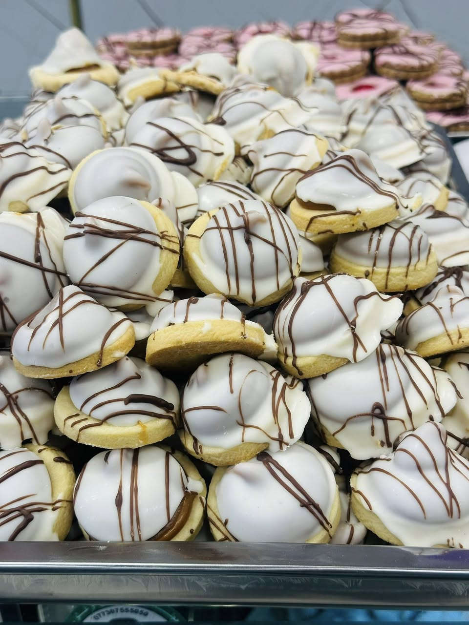 إسلام عليكم يتوفر معجنات تركيه في سعر الجمله 
***********
