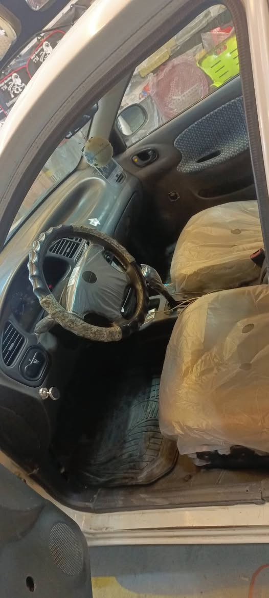 السلام عليكم دايو لانوس 2001 كامله تبريد شغال مكينه كفاله بغداد البياع ‏ السعر 38رقمي ‏‪***********‬‏
