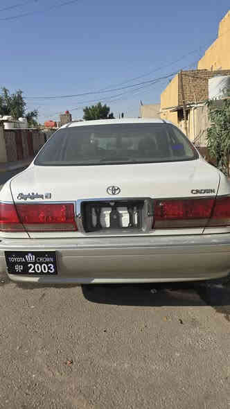 ملكة كراون للبيع موديل 2000 
رقم بغداد/ قرار 48 محرك دي ڤور الكبير
4 دكم ومعروفه البقيه 
 شاصي 75 مدفوع كمرك ورقم 
واصله للبصمه راعيه بلنجف واني بكربلاء
ماعليه لا غرامة ولا مطلوبة 
الحدادية 50% البقيه كفاله السيارة مابيه ضربه ولا صبغ 
ولا بوليش 
السعر135 وبي مجال قليل
موجود بلخاص 
***********
