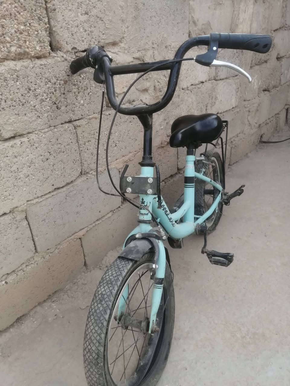 بايسكل استخدام سنه  يحتاج تبديل تايرات مكانه فلوجه  سعره  40وبي مجال #الجميع @الكل


**إذا كنت صاحب هذا الإعلان وتريد حذفه لأي سبب، رجاءا أرسل رسالة إلى الدعم الفني**