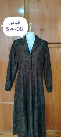 فساتين • جديدة • قياس ٣٨ و٤٠