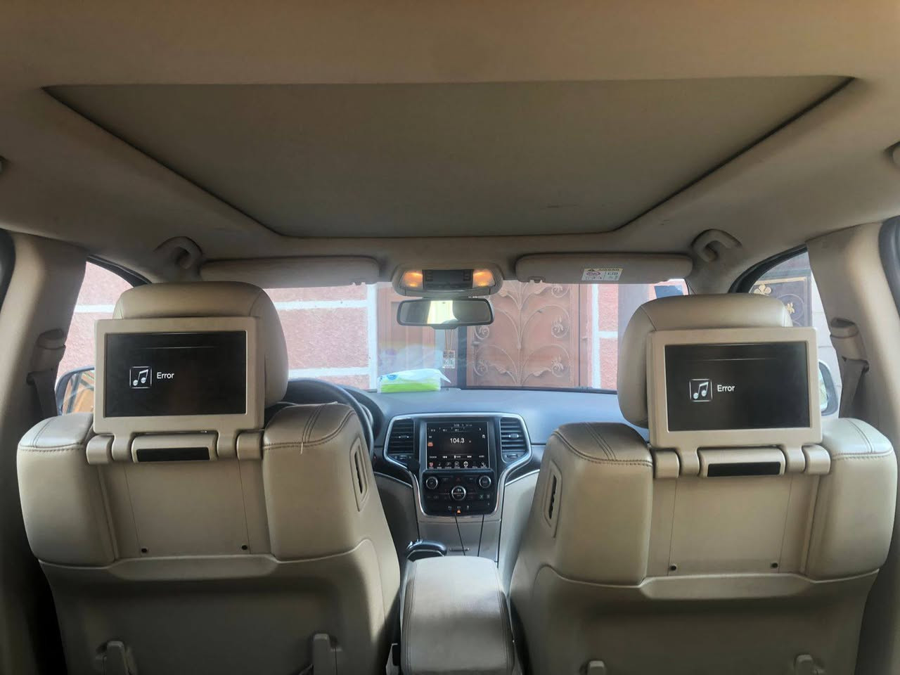 سلام عليكم
من رخصت الاخ الادمن المحترم 

جيب موديل 15 خليجي فول 

كير طيارة 3شاشات دبل كزوز 

بني رامه بصمه ابواب صندوك شفط 

رقم بغداد بسمي /بيهه بابين مفتوحات

مكان السيارة بغداد الشعب 

*********** ابو عبدالله 

السعر/ 235
