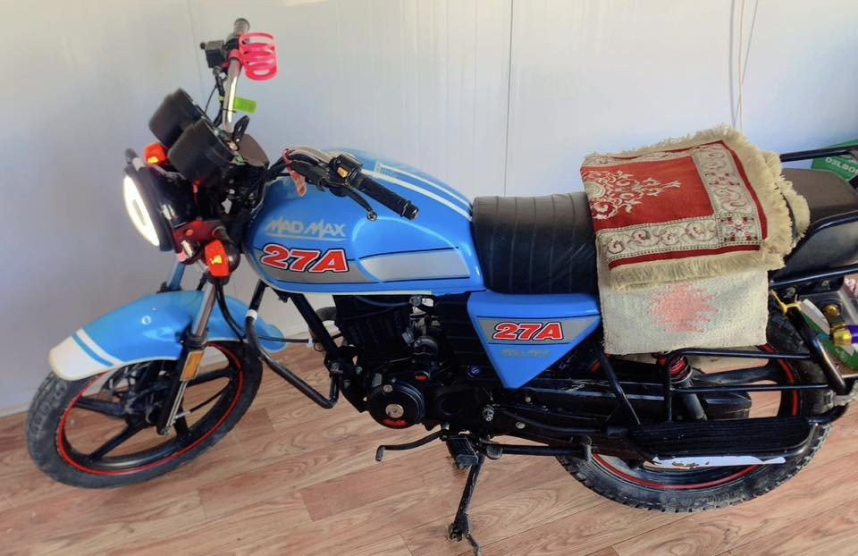 السلام عليكم ورحمة الله وبركاته
دايون نفخ 2025  مكفوله كفاله عااامه

محرك 200 cc

دراجة. جديده استخدام قليل

جديده بمعنى الكلمة احلى من صور  أخت زيرو
ماشيه 6000. حقيقي

أوراق سكنر 

السعر 1،600

العنوان النجف

 اتصال واتساب ***********
