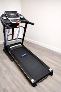 بايسكل نظيف بي سرع وشاشه ب125 الف/ جهاز جري نظيف يحمل 130K بي رجاج تكس...