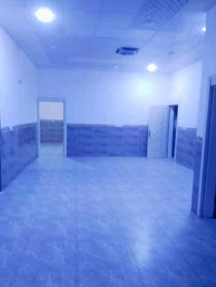 #دار #للايجار الطابق الارضي فقط المساحة (200) متر 

سعر الايجار :400 الف حسب طلب صاحب الدار وليس المكتب 
 مطلوب عائلة صغيرة موظفين 
♦️المحتويات :
(غرفتين نوم هول استقبال مطبخ حار وبارد صحيات داخابة وخارجية كراج سيارة )

♦️عنوان الدار :كركوك القادسية الثانية قرب تقاطع ابو الخطاب
 
♦️للاستفسار الاتصال :***********  متوفر واتساب 

♦️او زيارة مكتب اراز للعقار 
القادسية الثانية سايدين المرور القديم مجاور حلويات كولدن سويت
