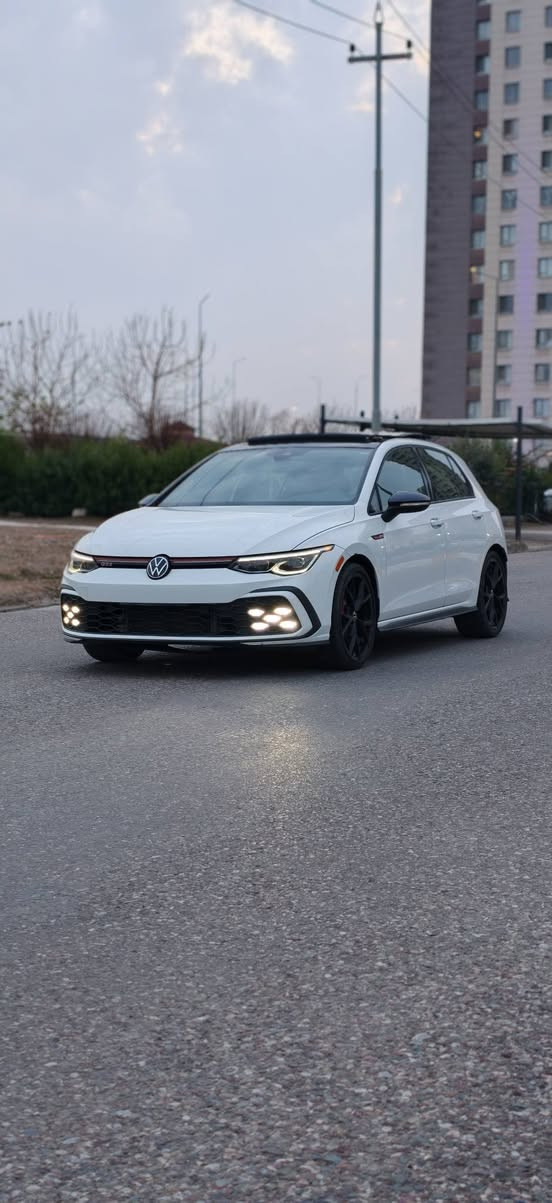 � Volkswagen Golf GTI 40th anniversary 2024 manual transmission 
بسم الله الرحمن الرحيم

WVWSA7CD6RW234084

⚡⚡بدون صبغ ⚡⚡

بدون رقم تترقم شمالي 

سعة المحرك:-   Turbo 2.0 V4

المسافة المقطوعه :10000 mi  

اللون :- أبيض  

الموديل:- 2024

الاضافات#👇👇

 شاشه كبيره 

فرش مخمل

تحكم سرعه

تحكم مسجل 

ويل 19

تشغيل عن بعد 

كراسي مدفيه

رادار امامي 

هاد بريك كهرباء 

بصمه

كشاف

حساس تجاوز

شفتات كير سبورت 

🚘🚘  حادث السياره دعامية امامية فقط السيارة بدون صبغ🚘🚘 

السعر 190 ورقة وبيها مجال بسيط

-  او الاتصال على الرقم التألي

 Messenger _ WhatsApp _ IMO  _Viber

 ***********-*********** أربيل, العراق
