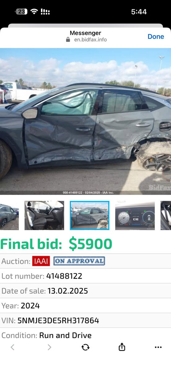 توكسان2024 لمتد vip
فول الفول امريكي السياره ب
 وهيج مواصفات جدياً قليل 
لون السياره فيلي 
المواصفات LIMITED VIP
1- بصمة تشغيل 
2- بصمة ابواب لمس دخول ذكي 
3- بنوراما على طول السيارة 
4- صندوق كهرباء شفط 
5- كامرات 360 درجة ( جانبية - امامية - خلفية ) 
6- كامرات مع الاشارة 
7- السيارة تتقدم وترجع ب البصمة 
8- تبريد تدفئة كشنات 
9- كشنات جلد كريمي 
10- كشنات كهرباء 
11- اضواء محيطية 67 لون اختياري 
12- كشنات خلفية هيتر 
13- مرايات تعتيم ذاتي 
14- ابل كار بلي 
15- اندرويد اوتو 
16- شاشة دجيتل 3 اشكال للقيادة 
17- اشاير ترحيب 
18- اضواء امامية LED زنون 
19- اضواء خلفية LED
20- هوك خلفي 
21- فول اوامر صوتية 
22- جامات اوتو 
23- قطعتين تبريد 
24- اشارات ب المري
25- كير دكم 
26- شفتات ستيرن 
27- تحكمات ستيرن 
28- السيارة فور ويل 
29- محرك 2500 المرغوب 
30- هاند بريك بصمة 
31- شحن واير ليس 
32- منافذ شحن 
33- اوتو هولد 
34- تشغيل عن بعد 
35- السيارة اوتو بارك 
36- حساسات امامية 
37- حساسات خلفية 
38- كير AT المرغوب 
39- رادار امامي رادار خلفي رادار جانبي 
40- نقطة عمياء 
وبعد بيها هواي مواصفات 
ممشى السيارة ( 19الف
حادثها باب السائق والباب الخلف السائق 
ن السيارة الديوانيه /الحمزه الشرقي 
السعر 165 
رقم صاحب سيارة ***********
