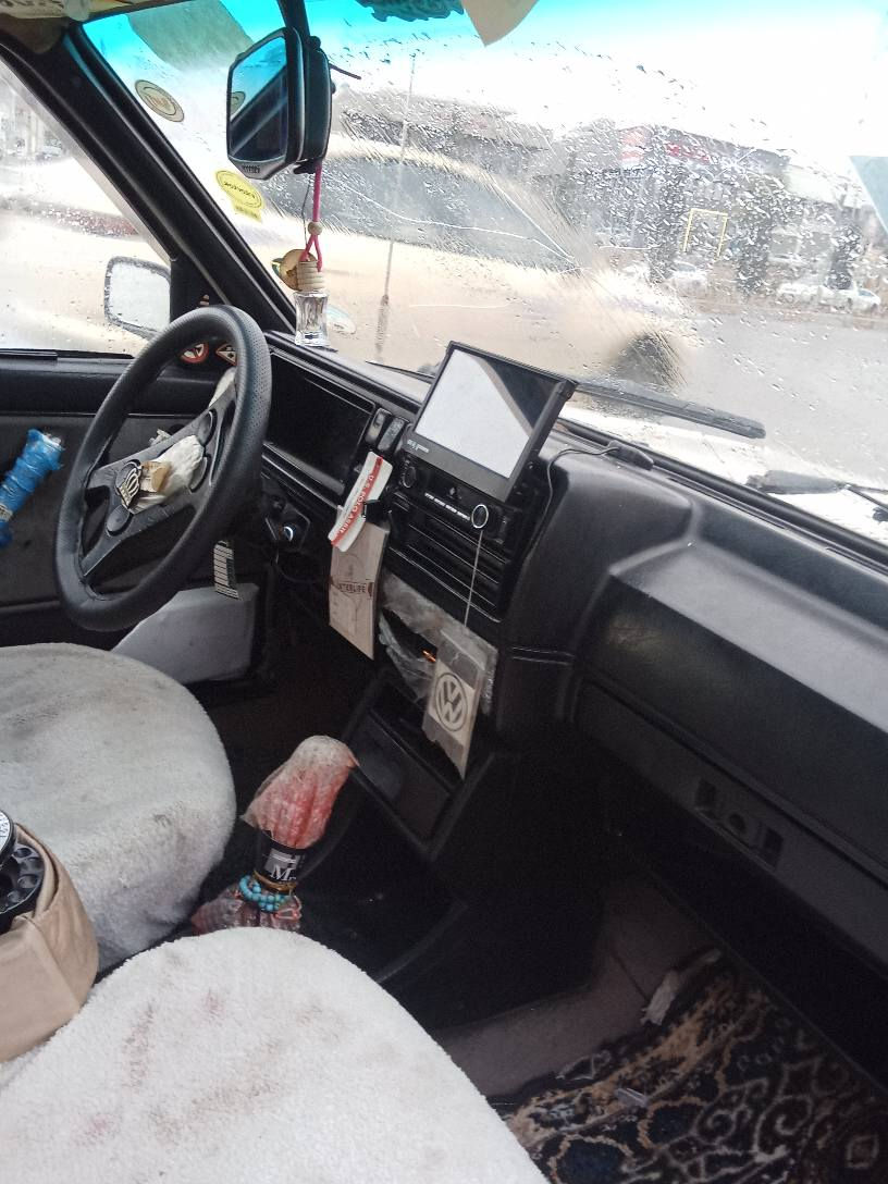 25گەلاو کەمڕک مەجال
گۆڵف 6گێڕ  هەمووگیانی سفرە
چەکوشی پیوەنیە  بشرتی گێڕومکینە
چوارتایەی لۆکاقم لایت زینۆن 
هەموو گیانی بشرت  
سەنەوی جنوب عسلی
زۆرپاکە 
*********** السليمانية, العراق
