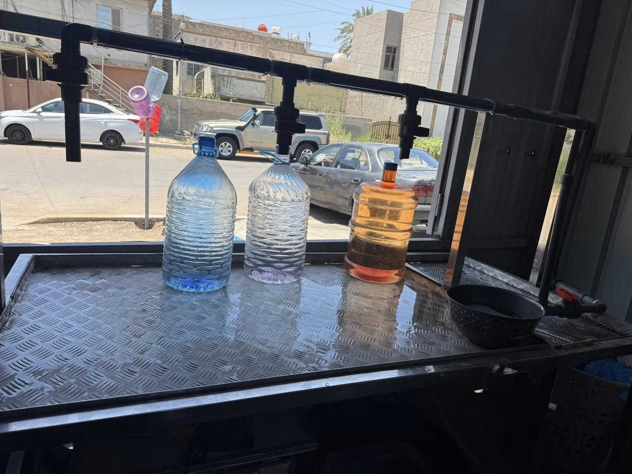 اللهم صلِ على محمد وآل محمد
محطه ماء آرو واحد متر الف لتر بالساعه للبيع

نظيفه ومرتبه

مع كامل ملحقاتها 

ماطور عمودي بنتيكس إيطالي 

ماطور طرحي بنتيكس إيطالي 

دبل دوزن بم 

أملاح ١٥

تانكيات عدد 2

5000 لتر الوطني 

3000 لتر 

سنك جديد مستخدم قليل 

مكاني بغداد بيع موقع او محطه فقط
متواجد على الخاص


**إذا كنت صاحب هذا الإعلان وتريد حذفه لأي سبب، رجاءا أرسل رسالة إلى الدعم الفني**