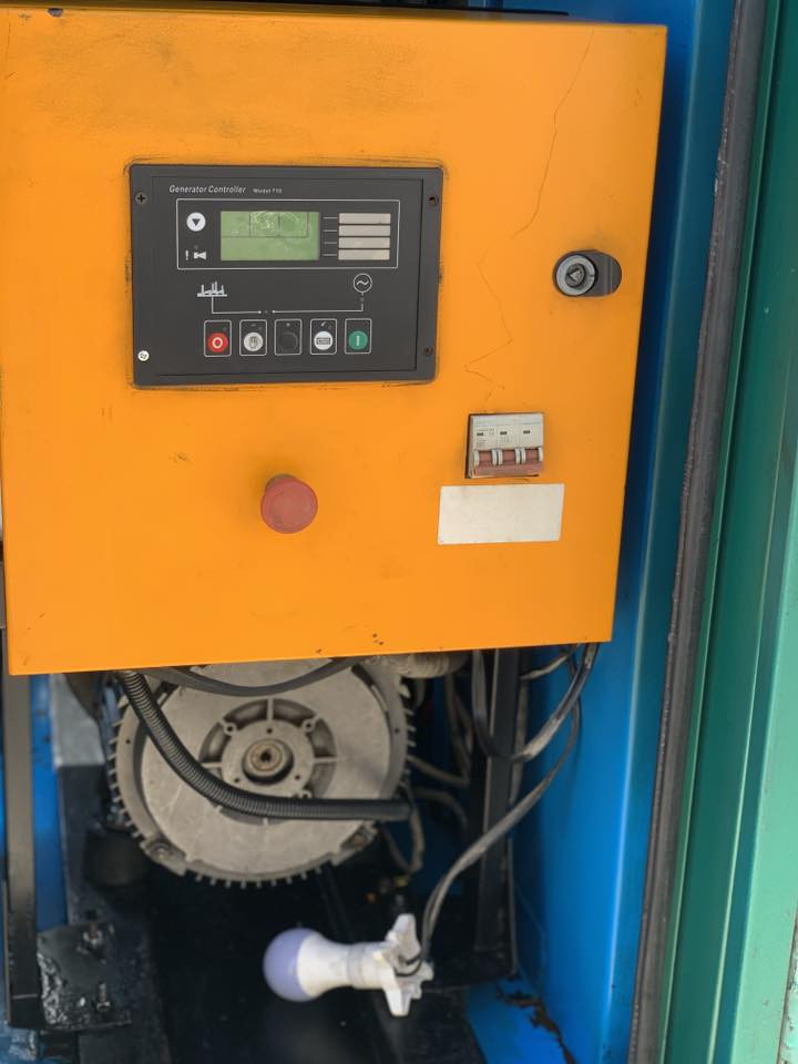 سلام عليكم
مولده لستر بتر كاتم 4 بستم للبيع راس التوليد 20 كيفي 

العنوان بغداد/ ابو غريب 

للاتصال والاستفسار ع رقم الهاتف ***********

#مكلف بالنشر
