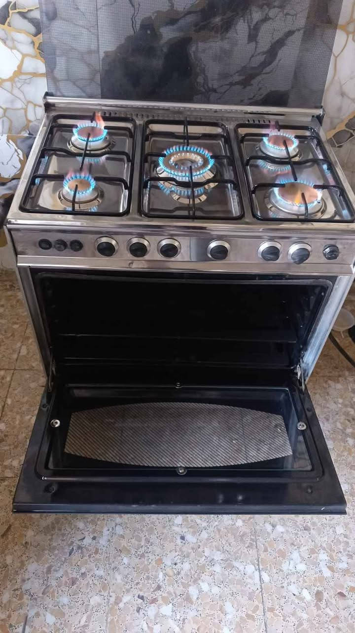 ‎٢٠٠ وصغير ١٣٠‎ بغداد, العراق


**إذا كنت صاحب هذا الإعلان وتريد حذفه لأي سبب، رجاءا أرسل رسالة إلى الدعم الفني**