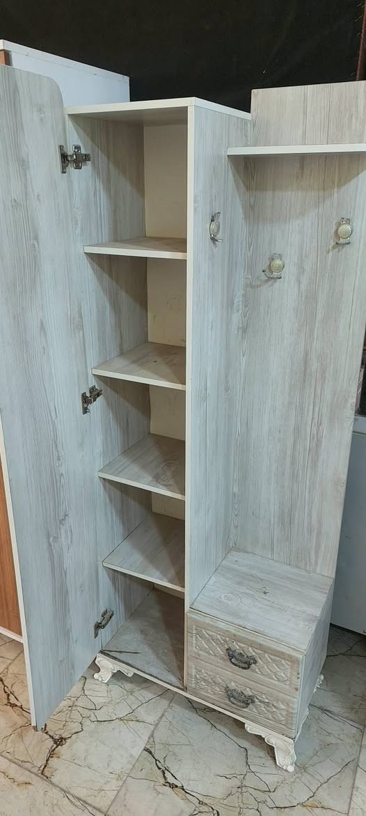 انجهزلك غراض بيت كامل وبسعر متتوقعه تريد جديد تريد اخو الكارتون تريد مستخدم نضيف كلش... وباسعار مناسبه مع خدمه توصيل للبيت. مجمع النذير للاثاث المنزلي الجديد والمستعمل والباله اوربي بيع وشراء. تجهيز بيت كامل بسعر تنافسي وتجهيز لاهل الجمله.  كركوك حي النصر مقابل مركز شرطه ...خلف المرور القديم مباشر ***********
*********** 
***********
