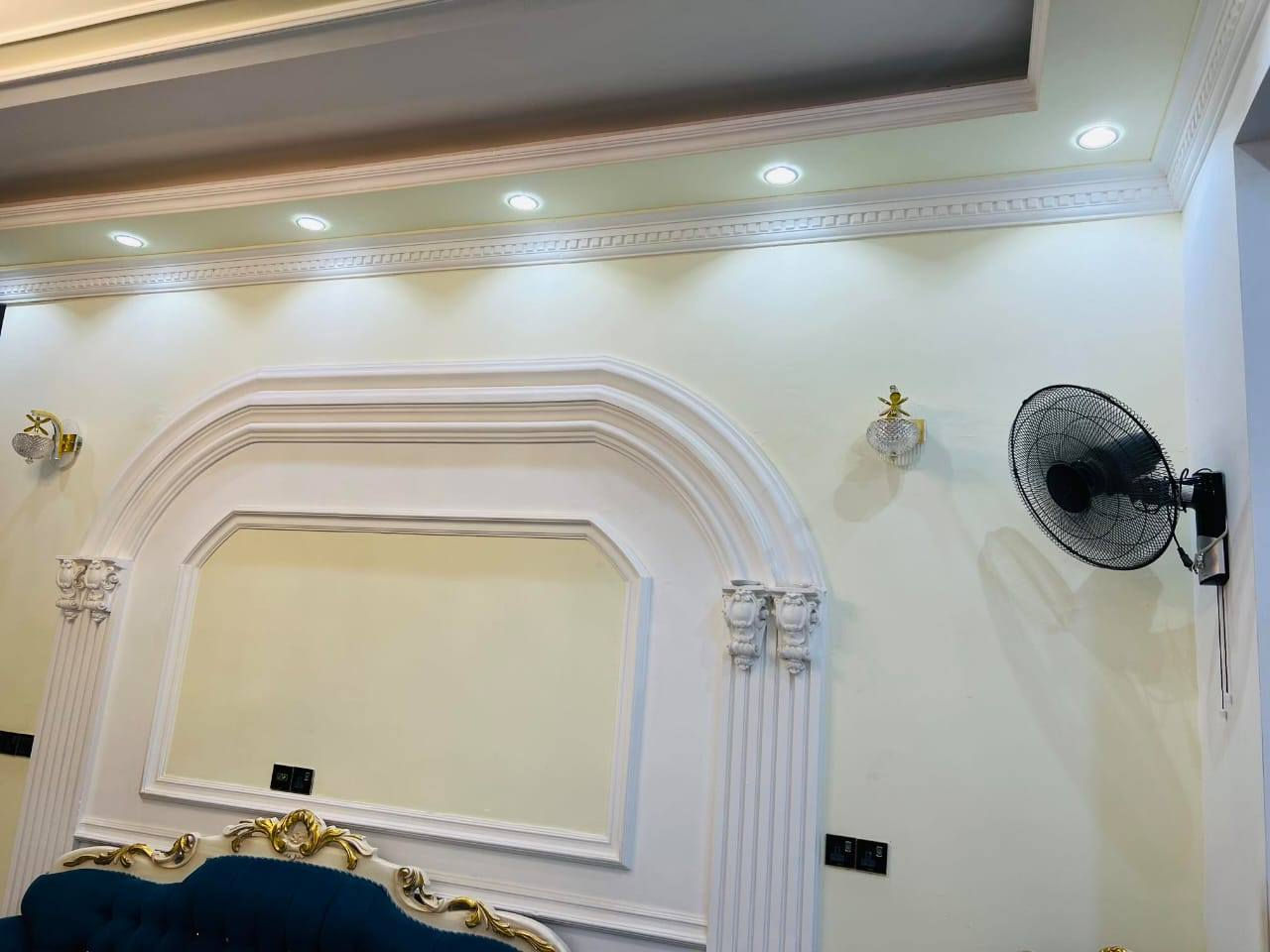 السلام عليكم دار للبيع

طابو زراعي سند ٢٥

مساحه ٢٤٠ متر ركن

واجهه ١٠ متر بناء حديث

يتكون دار من طابقين

٤ غرف نوم وصاله عدد٢

وهول عدد٢

ومجمع صحيات عدد ٣

وكراج سياره وحديقه

العنوان / شارع ٦٠ الفرع

مقــــــابل المدهش يبعد

عن شارع العام ٥٠٠ متر

***********
***********
او مراجعة مكتبنا شارع ٤٠ فرع حلويات السمؤال مقابل مدرسة الاعتماد
