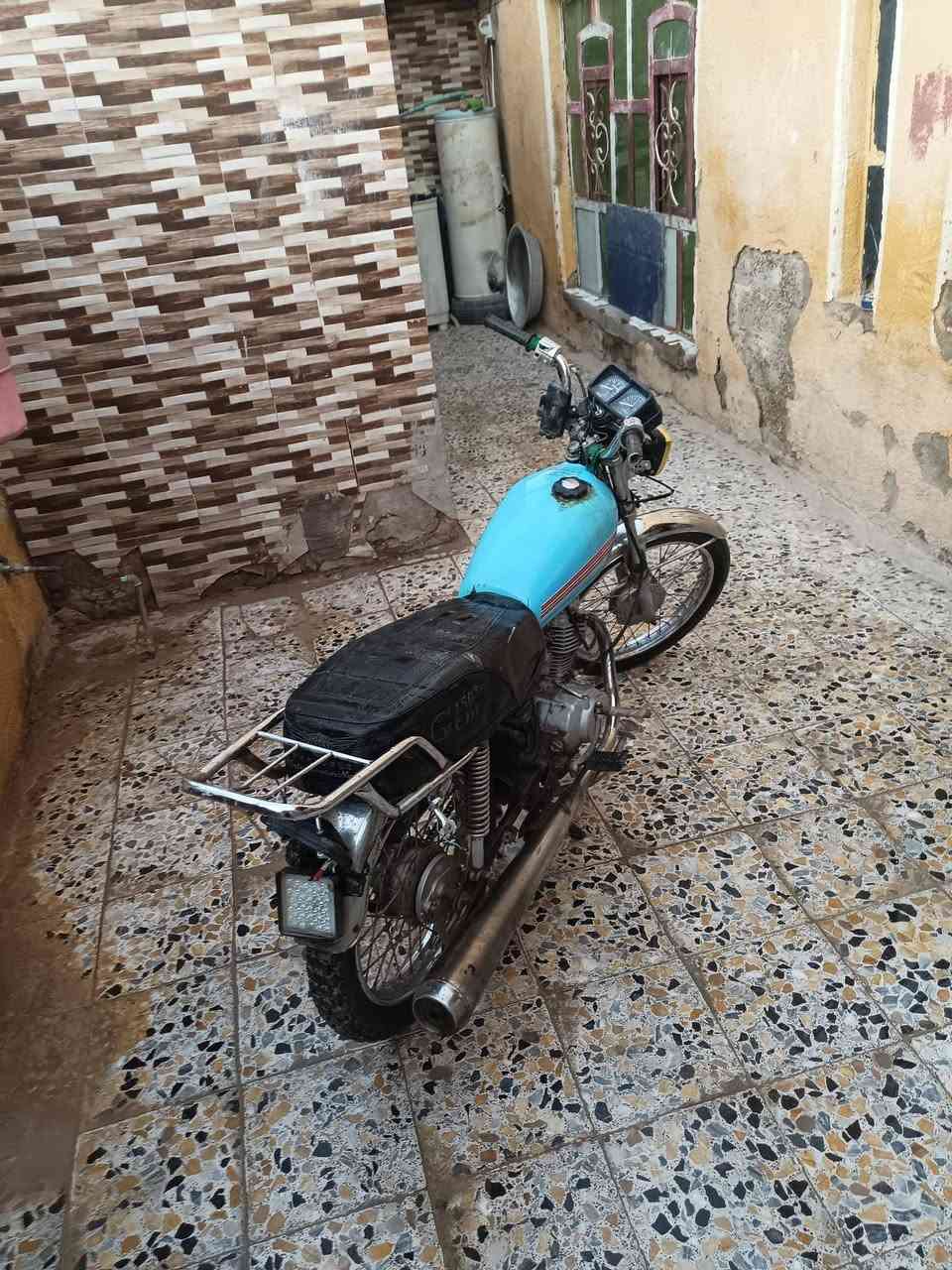 دراجه ارشه وارق صولي كهربايت تشتقل مكينه ناعمه وشلعه ومعدل لا نضوح ولا تدخين سعر (400) مكاني بغداد نهروان رقمي ***********
