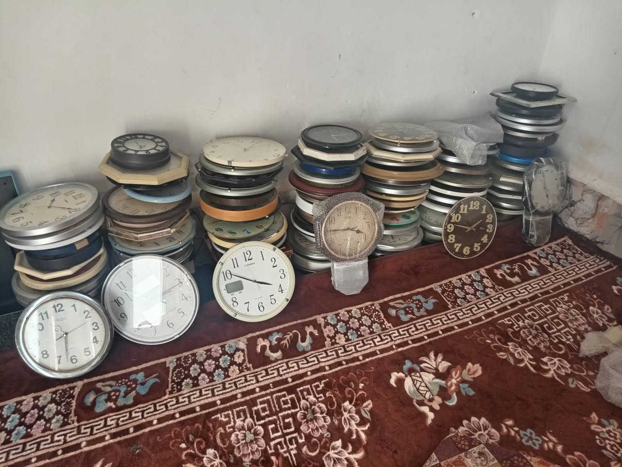 للبيع ساعات اصليه باله سعر القطعه ٦ الف البيع شلع


**إذا كنت صاحب هذا الإعلان وتريد حذفه لأي سبب، رجاءا أرسل رسالة إلى الدعم الفني**