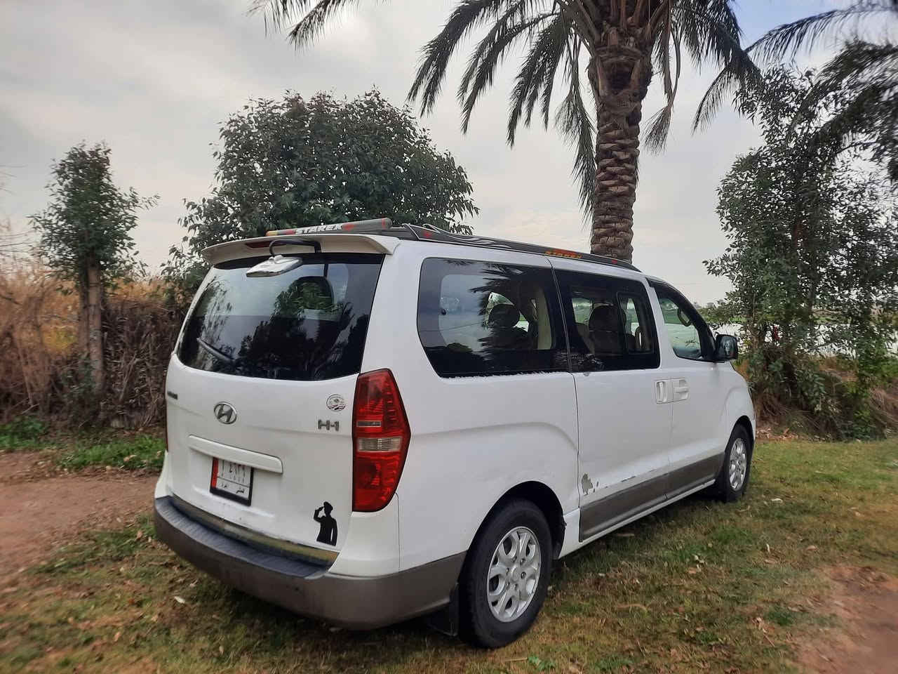 ستاركس موديل ٢٠١٣ مفتوح رقم مثنئ سنوية ل ٢٠٢٩ سياره جاهزه مكينة كير حدادية تخم تاير شرط ع ايدي السعر ١٦٠$ وبيه مجال حك جيتك وضيافتك . اخوان يرحم امواتكم الي ما عاجبه السعر لا يعلق
*********** مكان سياره واسط نعمانية ..
