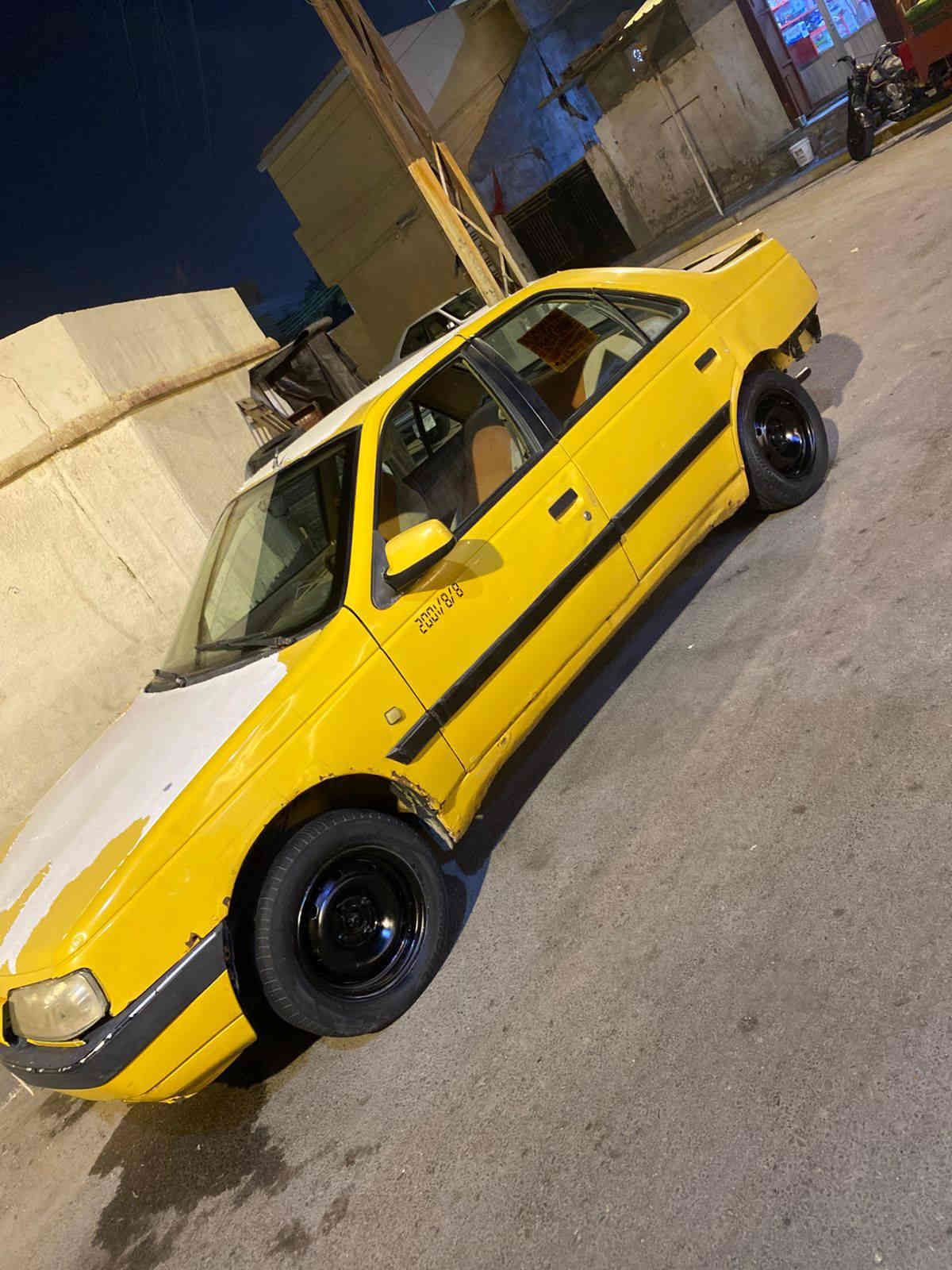 سلام عليكم بيع مستعجل 
بيجو ٤٠٥ رقم بصره موديل ٢٠١٦
مكينه و كير  لا تنقيص ولا تبخير 
  بكلات نوزلات فيت بم كله جديد
حداديه تخم تاير رنكات جديده 
بيه ضربه عندي دعاميه جديده 
مكاني بصره ***********
السعر ٢٠ و بيه مجال شط العرب
